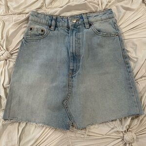 Zara Light Wash Denim Mini Skirt with Front Notch